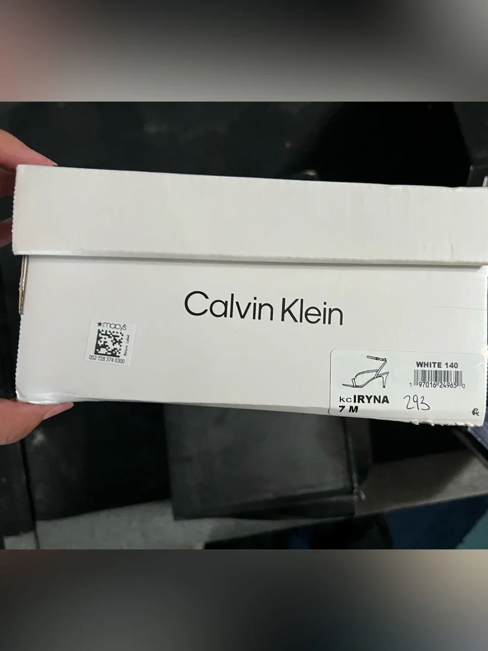 Calvin Klein calvin klein